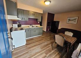 Travelers Inn and Suites 4