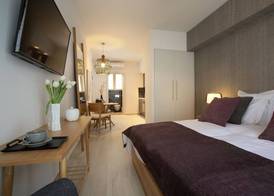 Happiness Luxury Central Apartment 2