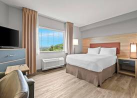 Candlewood Suites HAZLETON by IHG 4