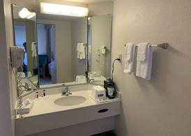 Quality Inn & Suites Tuscaloosa near University 4