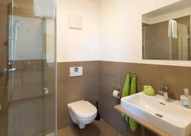 Green Guest House 3