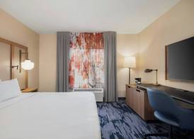 Fairfield Inn & Suites by Marriott Cumberland 5