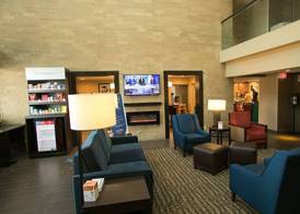 Comfort Suites Oakbrook Terrace - Chicago West 2