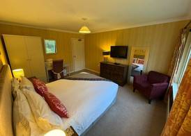 The Airds Hotel and Restaurant 2