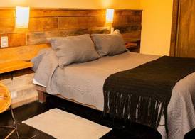 Newen B&B 4