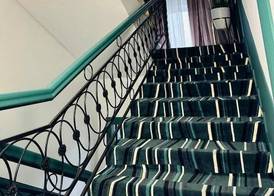 Mildom Premium Hotel 3