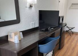 Motel 6-Longview, TX 5