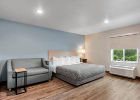 WoodSpring Suites Fort Walton Beach - Eglin AFB 5
