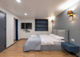 Stones Throw Apartments 5