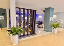 THE BEACH INN Cha-Am 2