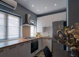 Chic Black White 2BR Retreat on Dambovitei 3