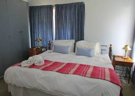 Acacia House Executive Suite 2