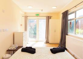 Brookvale Guest House Room 8 4