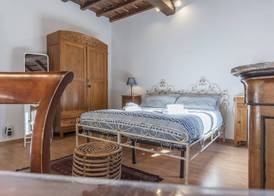 GuestHost - Montecitorio & Pantheon Stylish Flat 3