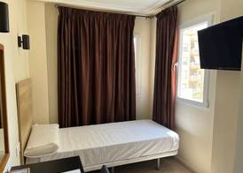HOTEL LA MARINA 4
