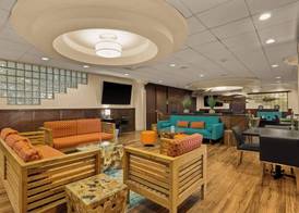 Airport Honolulu Hotel, Trademark Collection by Wyndham 5