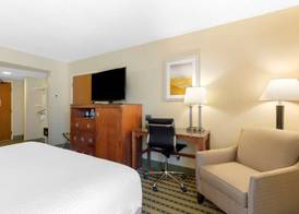 Best Western North Roanoke 3