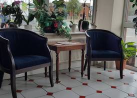 Airport Guest House 2