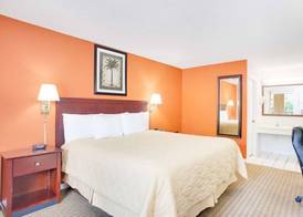 Super 8 by Wyndham Defuniak Springs 3
