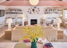 Silver Sands Motel & Beach Bungalows 2