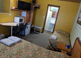 Pinehaven Motel 3