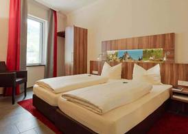 Hotel Cochemer Jung 3