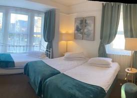 A & B Guest House Cambridge 3