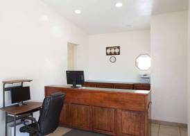 Howard Johnson by Wyndham Brigham City 2