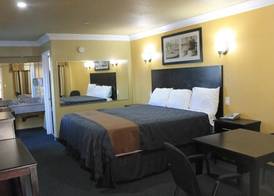 El Rancho Inn 4