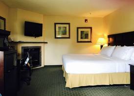 Holiday Inn Express FORT BRAGG by IHG 3