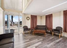 Rodeway Inn Cecil 3