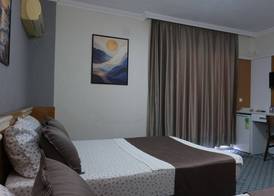 AZAK BLUE OTEL 4