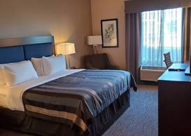 Wingate by Wyndham Christiansburg 5