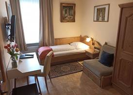 Adlerhof 5