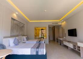 Aladdin Beach Resort - Families and Couples Only 4
