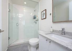 Downtown Toronto Suites - Jarvis St 3