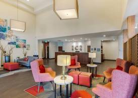 Comfort Suites Loveland 4