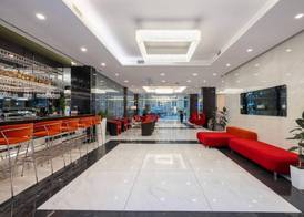 Silver Crown Hotel & Residence, Palace Quarter 5