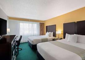University Inn & Suites Berkeley 3