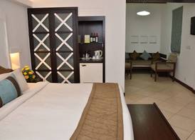 Sonesta Inns Beach Resort - Candolim Beach 2