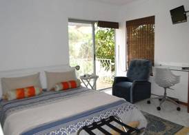 Bluewater Beach Accommodation 5