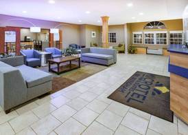 Microtel Inn & Suites by Wyndham Johnstown 2
