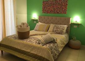 Intra Rooms 4