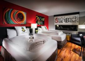 Staypineapple, Hotel FIVE, Downtown Seattle 4