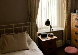 Glendale Guest House 2