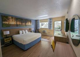 University Inn Gainesville 3