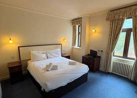 Lochalsh View en suite Kyle near Skye 4