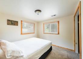 Ponderosa Lodge 5
