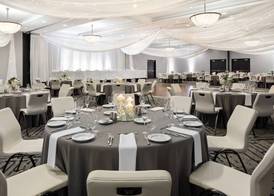 Courtyard by Marriott Minneapolis Downtown 4