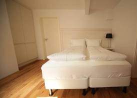 Om Apartments 3